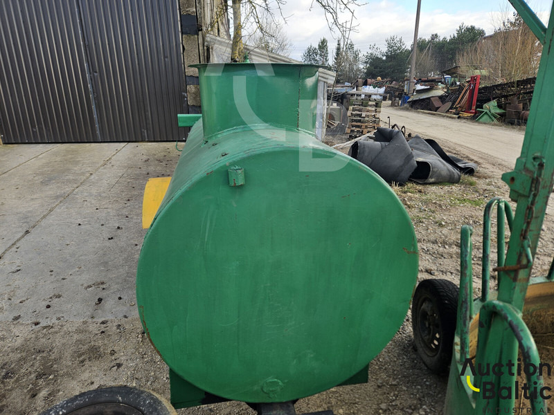 Trailer with tank - Tank aanhanger: afbeelding 5 Trailer with tank - Tank aanhanger: afbeelding 5