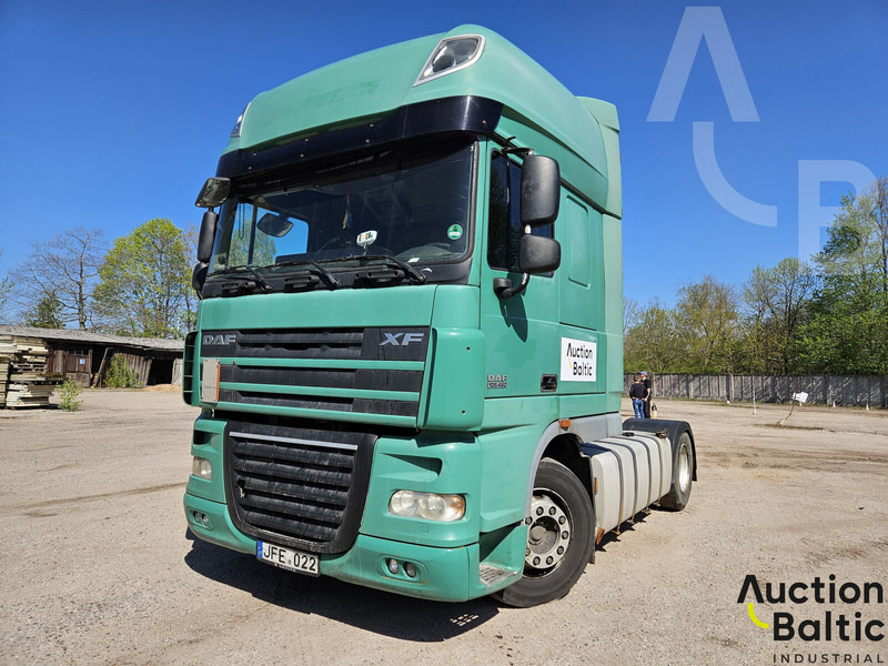 DAF XF105.460 - Trekker: afbeelding 1 DAF XF105.460 - Trekker: afbeelding 1