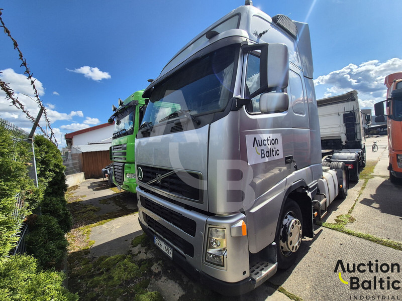 Volvo FH12 - Trekker: afbeelding 1 Volvo FH12 - Trekker: afbeelding 1