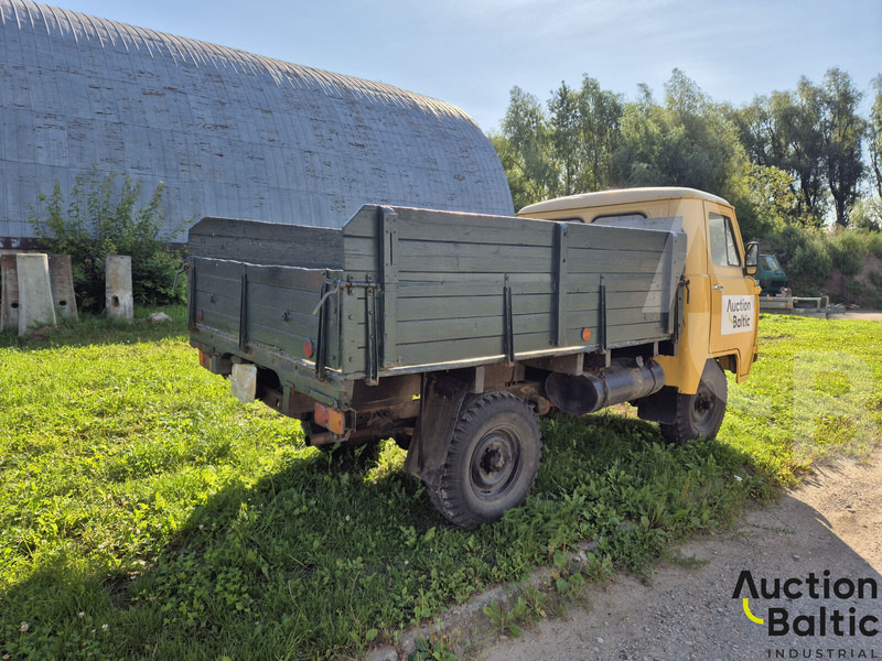 UAZ UAZ 3303 - Bestelwagen open laadbak: afbeelding 5 UAZ UAZ 3303 - Bestelwagen open laadbak: afbeelding 5