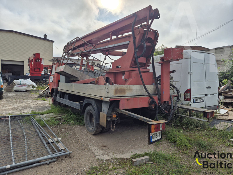 VW-MAN 8.136 - Vrachtwagen hoogwerker: afbeelding 3 VW-MAN 8.136 - Vrachtwagen hoogwerker: afbeelding 3