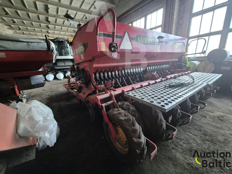 Vaderstad Rapid400C - Zaai-/ Plantmachine: afbeelding 4 Vaderstad Rapid400C - Zaai-/ Plantmachine: afbeelding 4