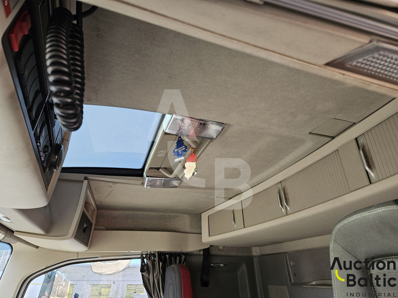 Tankwagen voor het vervoer van brandstoffen Volvo FH 420: afbeelding 14