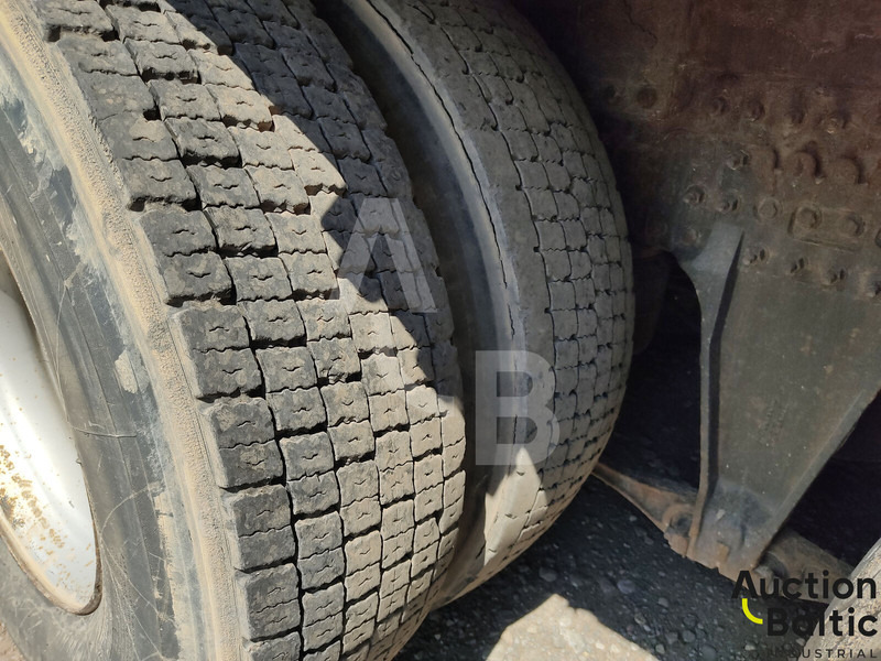 Vrachtwagen met open laadbak, Kraanwagen Volvo FH500: afbeelding 17