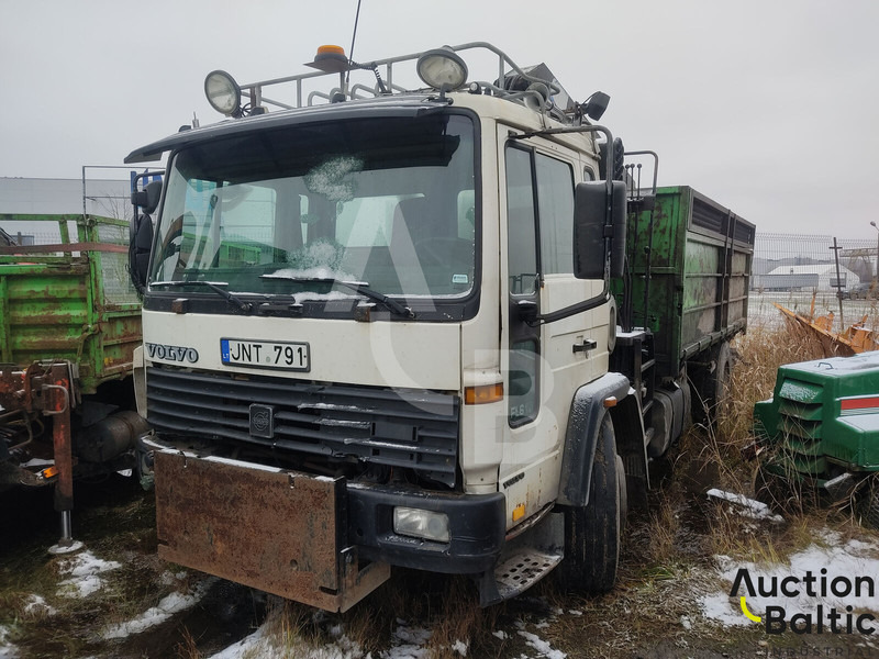 Volvo FL618 - Kipper vrachtwagen, Kraanwagen: afbeelding 1 Volvo FL618 - Kipper vrachtwagen, Kraanwagen: afbeelding 1