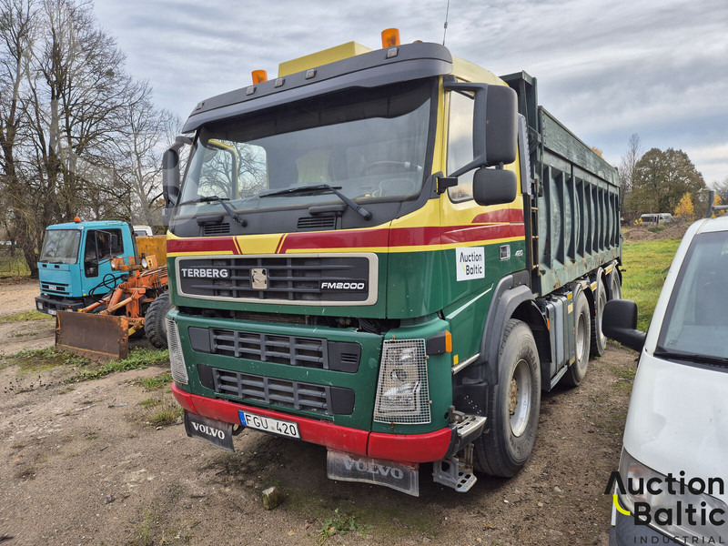 Volvo Terberg FM 2000 - Kipper vrachtwagen: afbeelding 2 Volvo Terberg FM 2000 - Kipper vrachtwagen: afbeelding 2