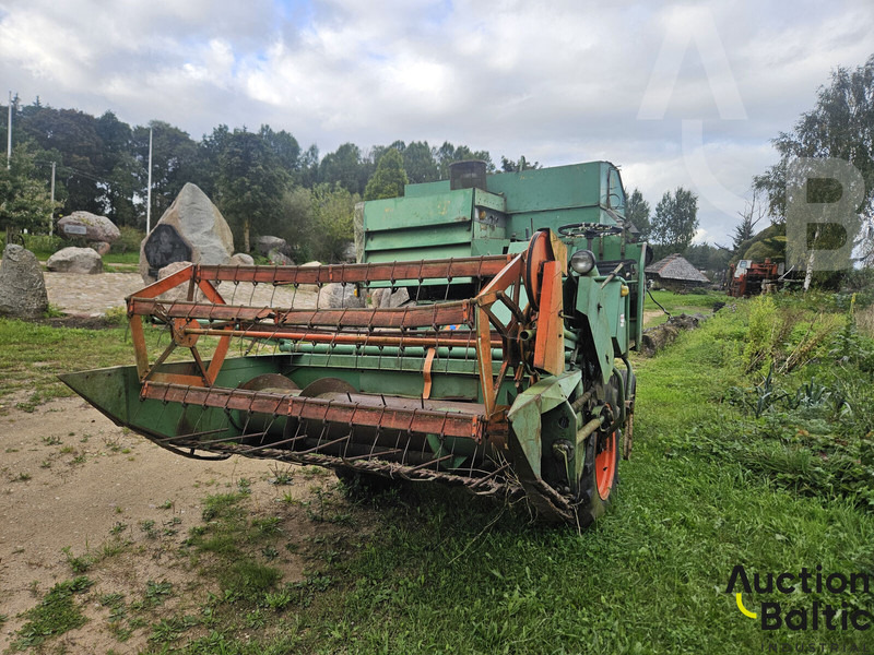 Westerasmaskiner AB AKTIV 800 - Maaidorser: afbeelding 2 Westerasmaskiner AB AKTIV 800 - Maaidorser: afbeelding 2