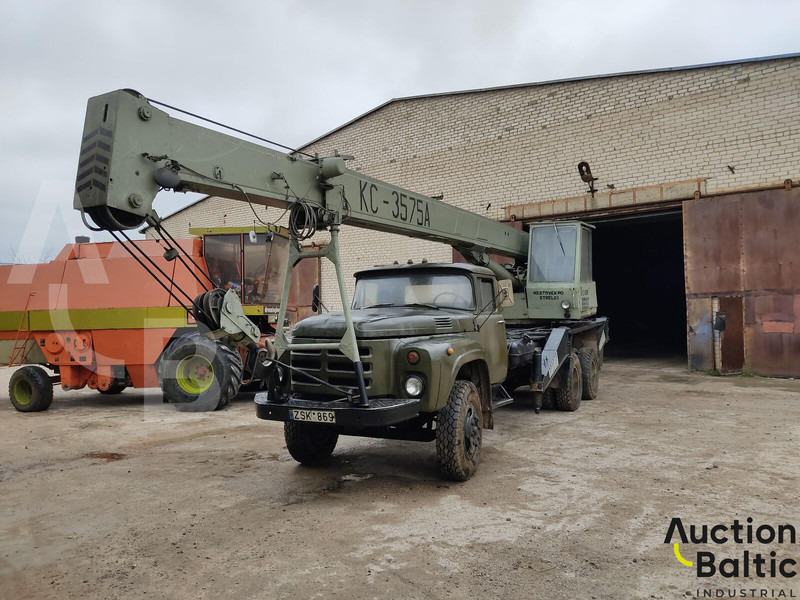 ZIL 133 - Alle terrein kraan: afbeelding 1 ZIL 133 - Alle terrein kraan: afbeelding 1
