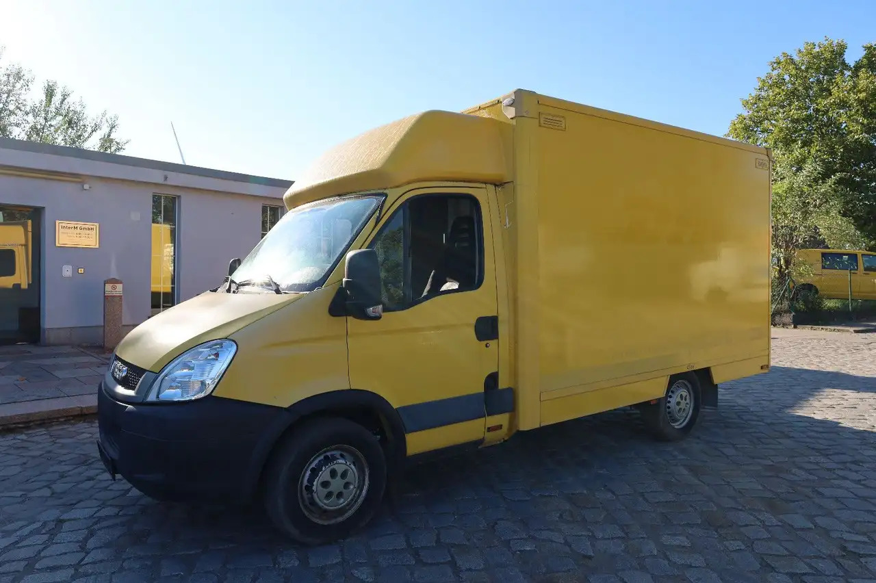 Iveco Daily/ Regalsystem/Luftfeder/KURZ/1. Hand - Bestelwagen gesloten laadbak: afbeelding 2 Iveco Daily/ Regalsystem/Luftfeder/KURZ/1. Hand - Bestelwagen gesloten laadbak: afbeelding 2