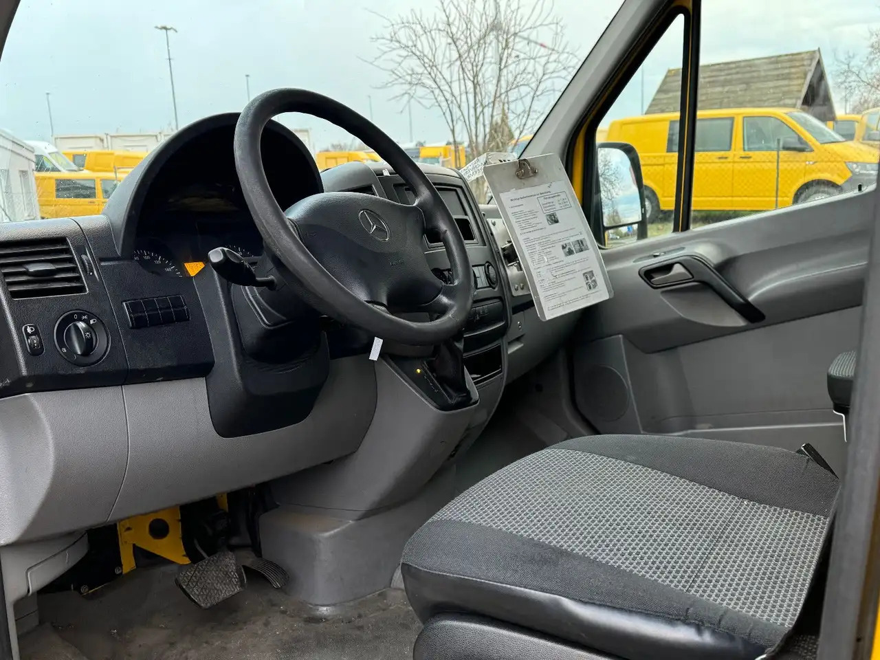 Mercedes-Benz Sprinter/ Koffer/Regalsystem - Bestelwagen gesloten laadbak: afbeelding 5 Mercedes-Benz Sprinter/ Koffer/Regalsystem - Bestelwagen gesloten laadbak: afbeelding 5