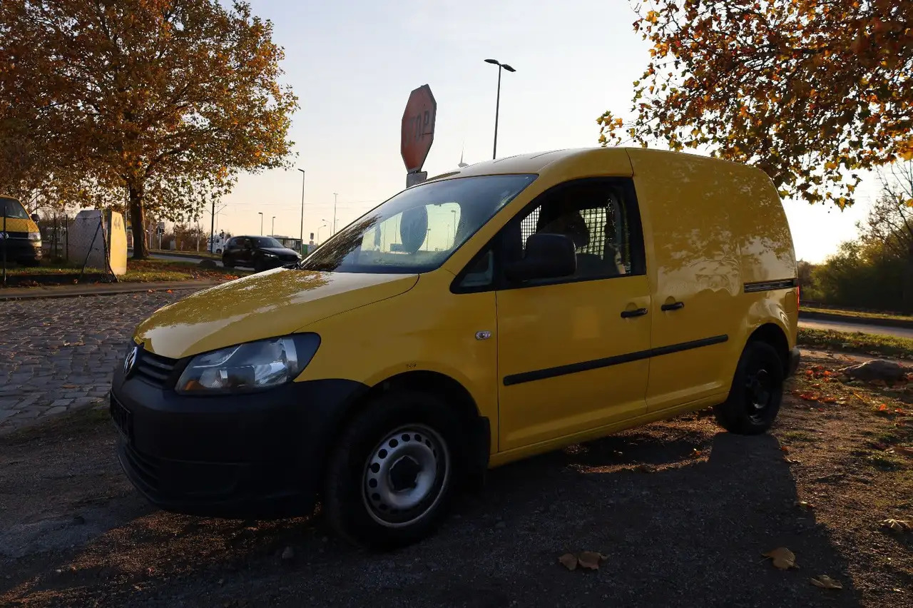 Volkswagen Caddy/2KN/62kW/1.Hand - Gesloten bestelwagen: afbeelding 1 Volkswagen Caddy/2KN/62kW/1.Hand - Gesloten bestelwagen: afbeelding 1