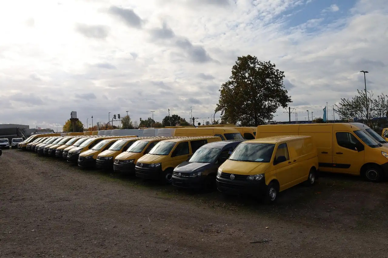 Volkswagen T5 Transporter/ 2.0 TDI/EU5/1.Hand - Gesloten bestelwagen: afbeelding 1 Volkswagen T5 Transporter/ 2.0 TDI/EU5/1.Hand - Gesloten bestelwagen: afbeelding 1