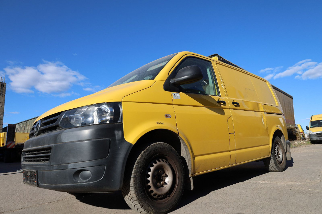 Volkswagen T5 Transporter/2.0 TDI/EU5/1.Hand/Motorschaden - Kleine bestelwagen: afbeelding 2 Volkswagen T5 Transporter/2.0 TDI/EU5/1.Hand/Motorschaden - Kleine bestelwagen: afbeelding 2
