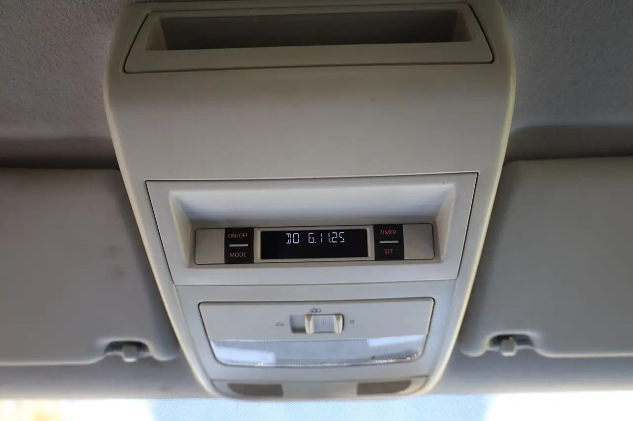 Gesloten bestelwagen Volkswagen T5 Transporter/ 2.0 TDI/EU5/Werkstatt: afbeelding 12