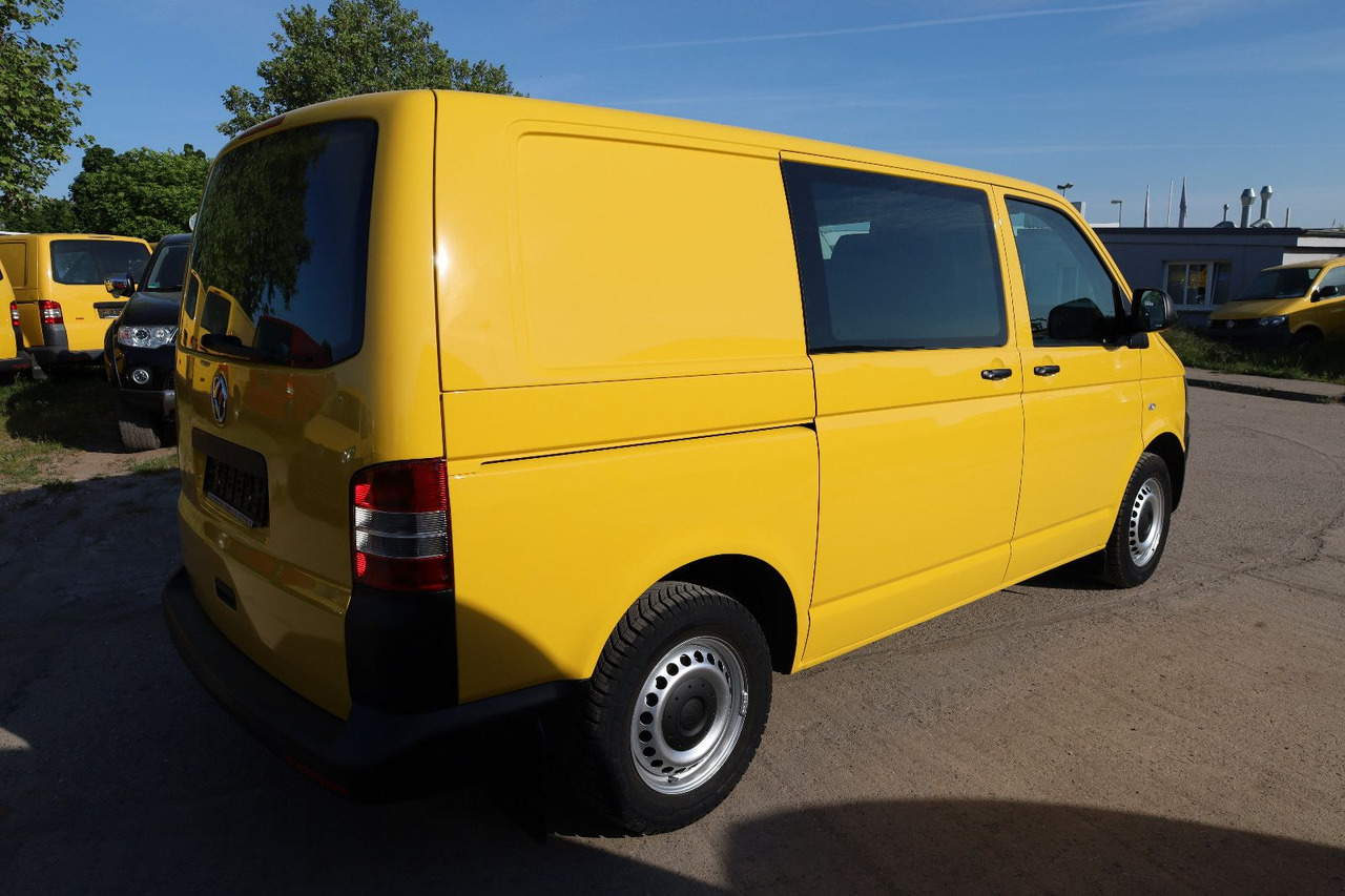 Volkswagen T5 Transporter Kasten-Kombi 2.0 TDI/EU5 - Kleine bestelwagen: afbeelding 4 Volkswagen T5 Transporter Kasten-Kombi 2.0 TDI/EU5 - Kleine bestelwagen: afbeelding 4