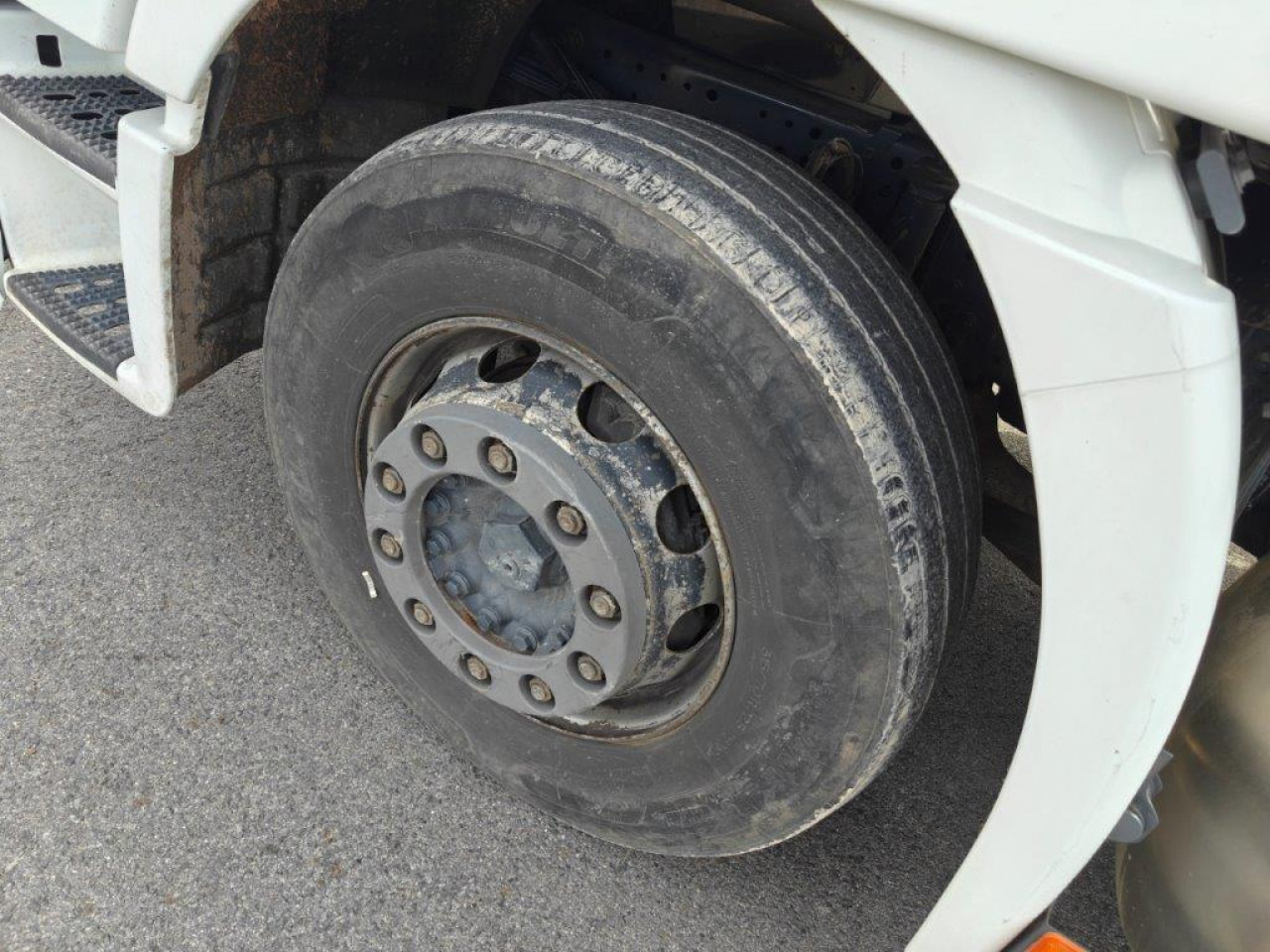 IVECO Stralis AS440S46T/PLNG Intarder Klima Luftfeder ZV - Trekker: afbeelding 5 IVECO Stralis AS440S46T/PLNG Intarder Klima Luftfeder ZV - Trekker: afbeelding 5