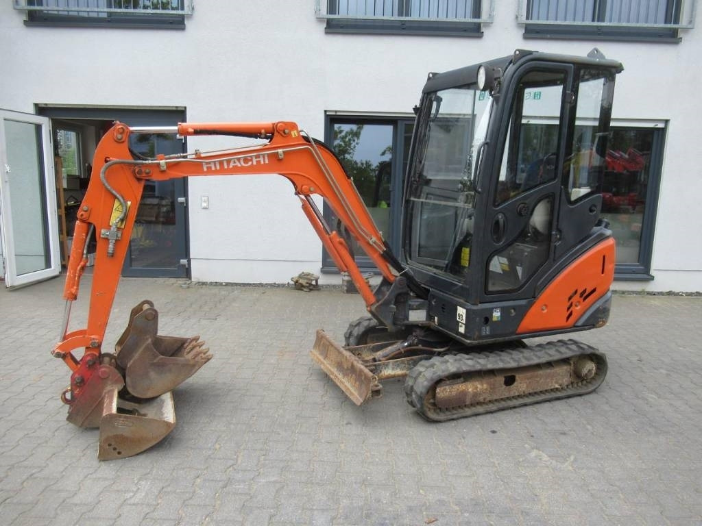 Hitachi ZX 18-3 CLR - Minigraafmachine: afbeelding 1 Hitachi ZX 18-3 CLR - Minigraafmachine: afbeelding 1