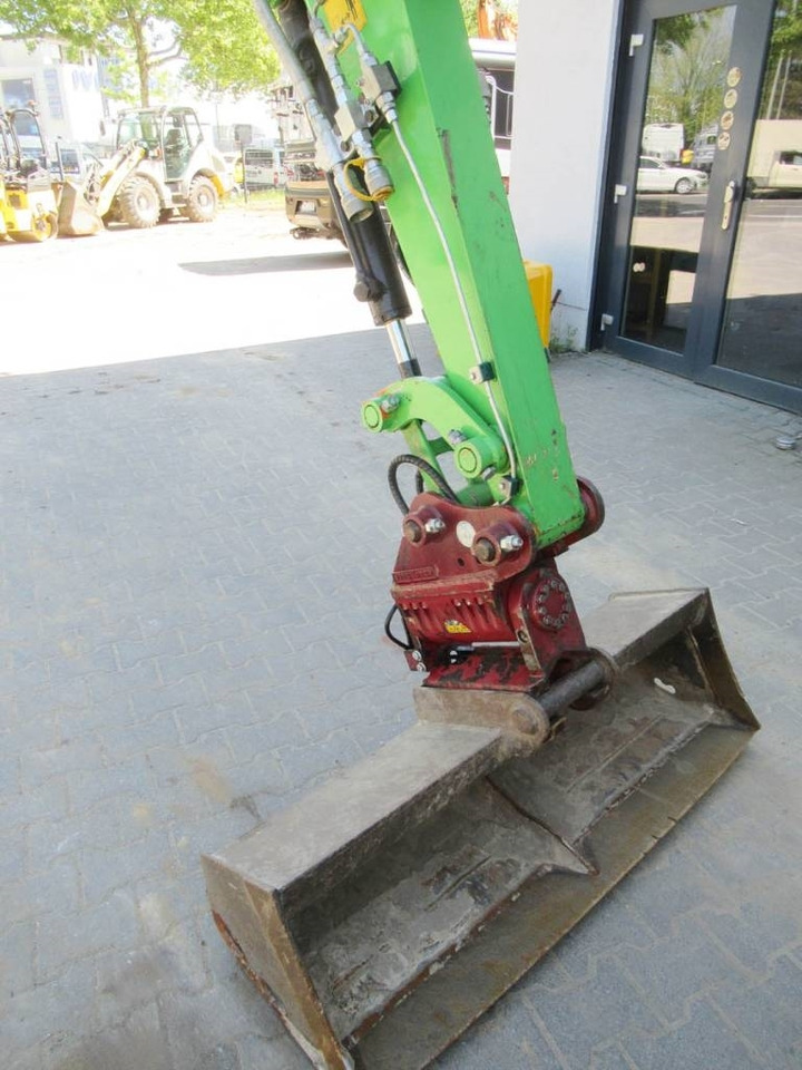 Hitachi ZX33U-6 Powertilt / Klima - Minigraafmachine: afbeelding 4 Hitachi ZX33U-6 Powertilt / Klima - Minigraafmachine: afbeelding 4