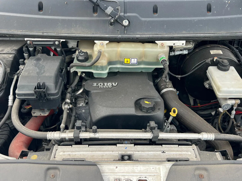 Trekker Iveco Daily 40C17 BE TREKKER*SMART TACHO*Belgian*3.0 diesel: afbeelding 11 Trekker Iveco Daily 40C17 BE TREKKER*SMART TACHO*Belgian*3.0 diesel: afbeelding 11