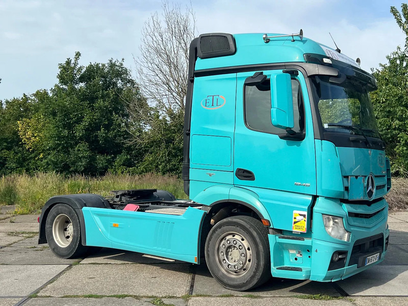 Mercedes-Benz Actros 1845 ADR FL-AT-OX***635000km***Actros 1845 - Trekker: afbeelding 3 Mercedes-Benz Actros 1845 ADR FL-AT-OX***635000km***Actros 1845 - Trekker: afbeelding 3