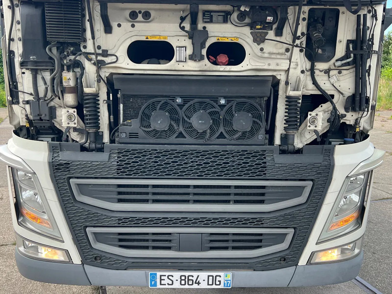 Volvo FH 500 2018***FH500 parkcool***764000km - Trekker: afbeelding 3 Volvo FH 500 2018***FH500 parkcool***764000km - Trekker: afbeelding 3
