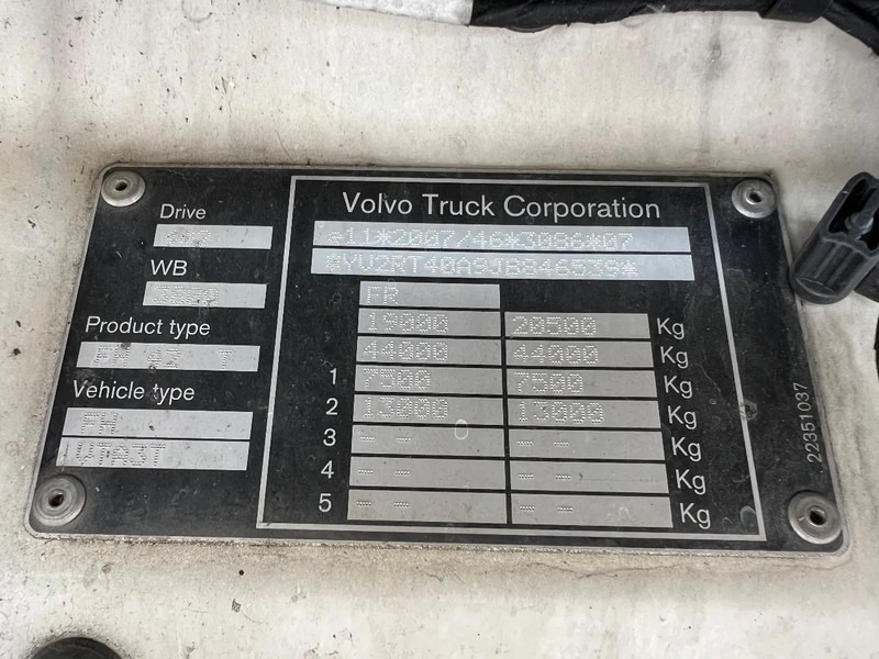 Volvo FH 500 2018***FH500 parkcool***764000km - Trekker: afbeelding 2 Volvo FH 500 2018***FH500 parkcool***764000km - Trekker: afbeelding 2