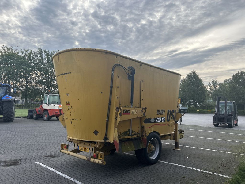Peecon Peecon USA 700 CF mengwagen - Veeteelt materiaal: afbeelding 4 Peecon Peecon USA 700 CF mengwagen - Veeteelt materiaal: afbeelding 4
