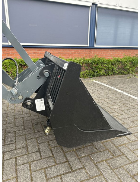 Tobroco Puinbak 130 cm Giant aanspan - Bak voor Bouwmachine: afbeelding 1 Tobroco Puinbak 130 cm Giant aanspan - Bak voor Bouwmachine: afbeelding 1