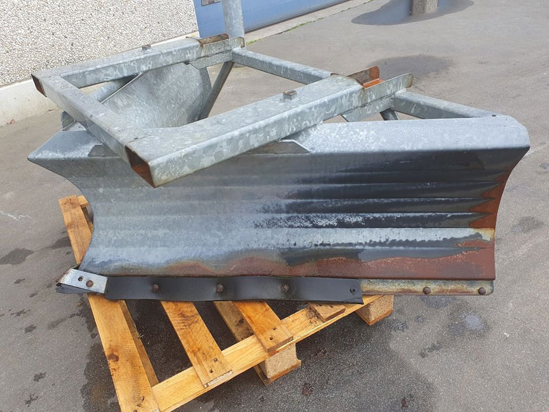 Vissers Mechanisatie Voerschuif - Veeteelt materiaal: afbeelding 1 Vissers Mechanisatie Voerschuif - Veeteelt materiaal: afbeelding 1
