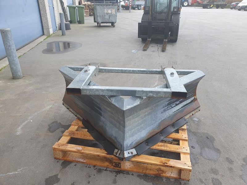 Vissers Mechanisatie Voerschuif - Veeteelt materiaal: afbeelding 2 Vissers Mechanisatie Voerschuif - Veeteelt materiaal: afbeelding 2