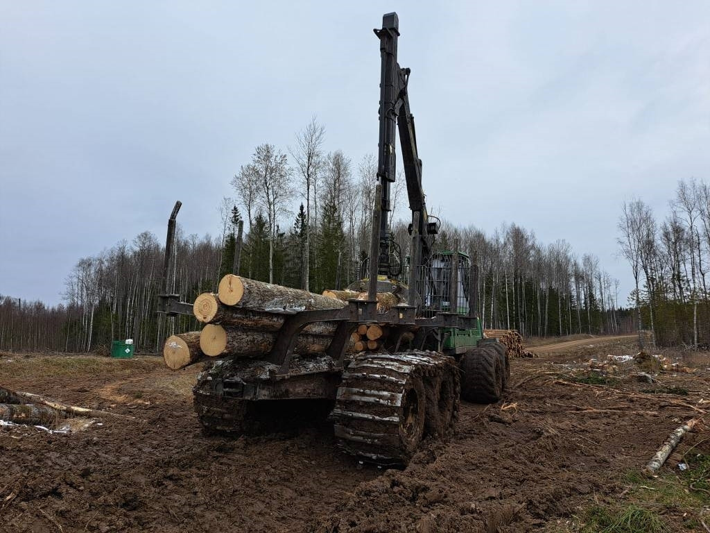 John Deere 1210 G - Forwarder: afbeelding 3 John Deere 1210 G - Forwarder: afbeelding 3