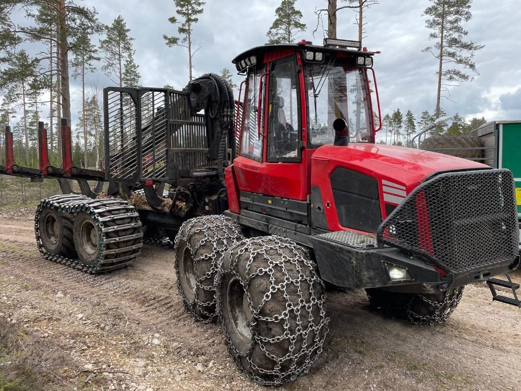 Komatsu 895 - Forwarder: afbeelding 1 Komatsu 895 - Forwarder: afbeelding 1