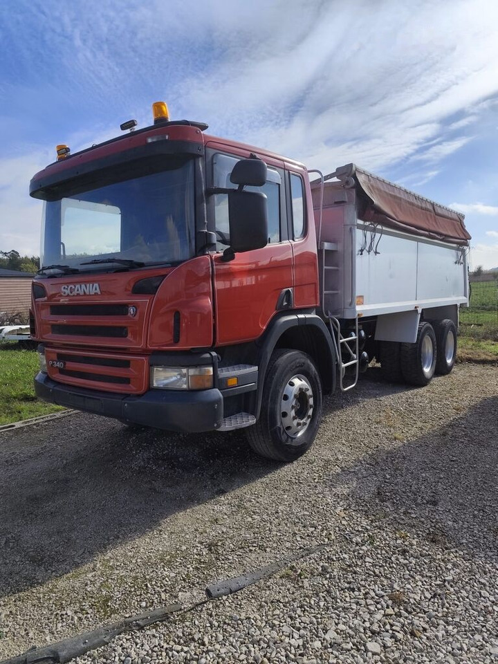 Scania P340 - Kipper vrachtwagen: afbeelding 1 Scania P340 - Kipper vrachtwagen: afbeelding 1