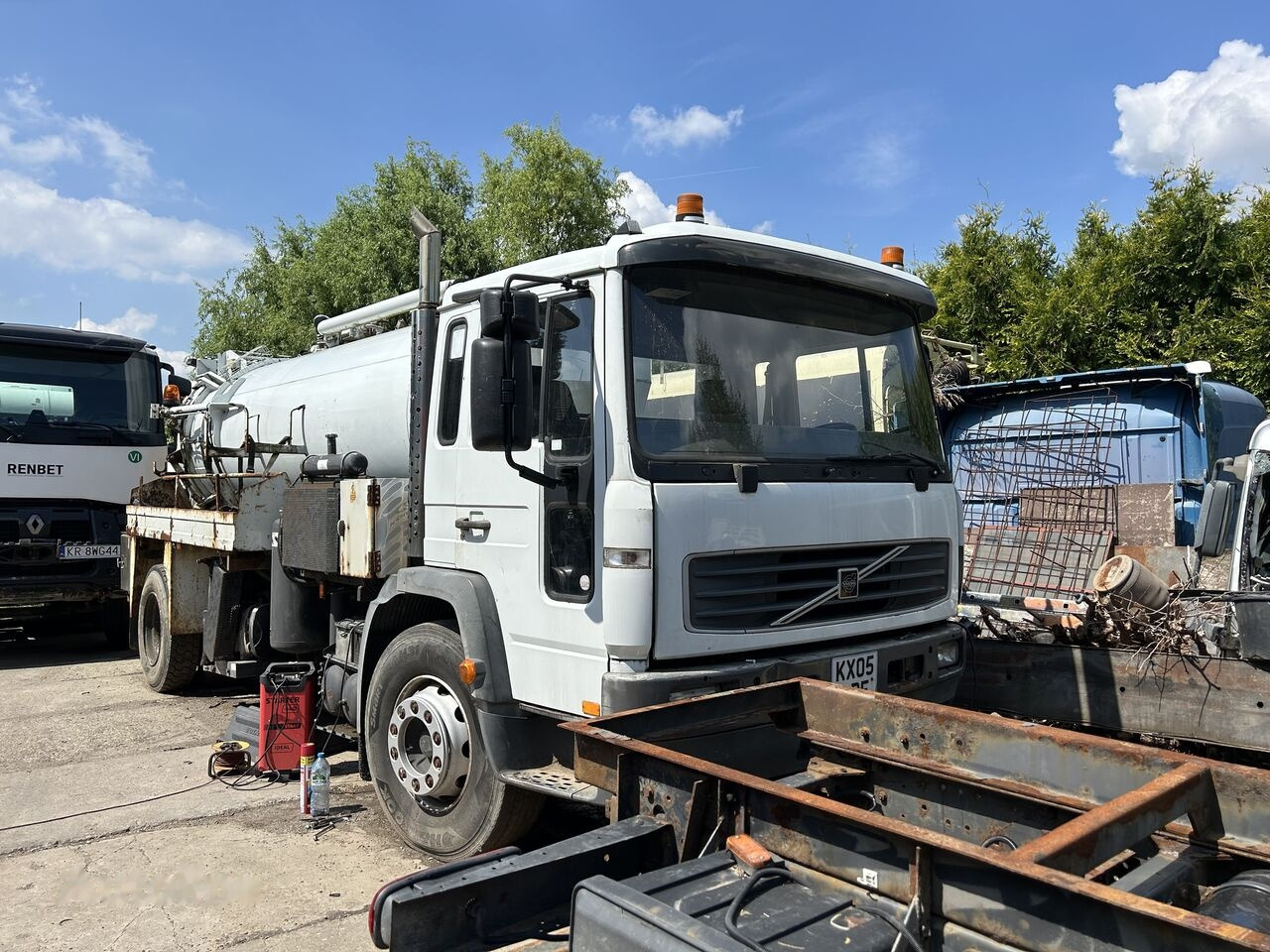 Volvo FL6.18 - Vacuümwagen: afbeelding 1 Volvo FL6.18 - Vacuümwagen: afbeelding 1