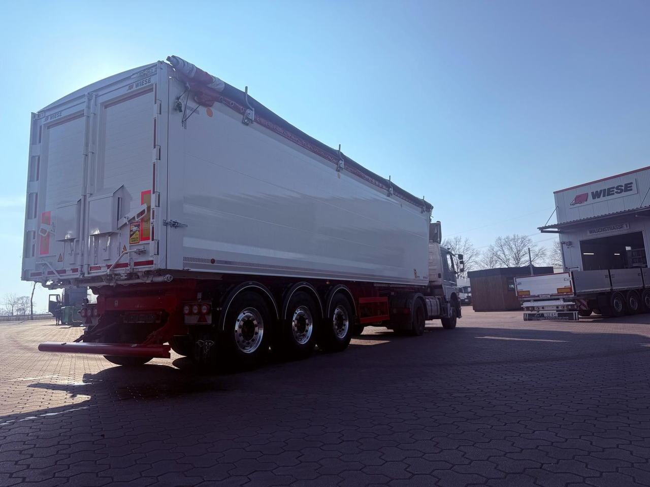 Benalu Bulkliner S 95 Kipper 50 m3 - Kipper oplegger: afbeelding 4 Benalu Bulkliner S 95 Kipper 50 m3 - Kipper oplegger: afbeelding 4