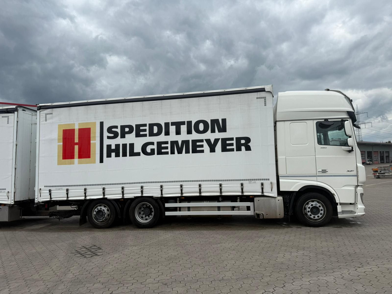DAF XF 480 FAN LowDeck 6x2 Jumbo Inklusive Anhänger - Schuifzeilen vrachtwagen: afbeelding 3 DAF XF 480 FAN LowDeck 6x2 Jumbo Inklusive Anhänger - Schuifzeilen vrachtwagen: afbeelding 3