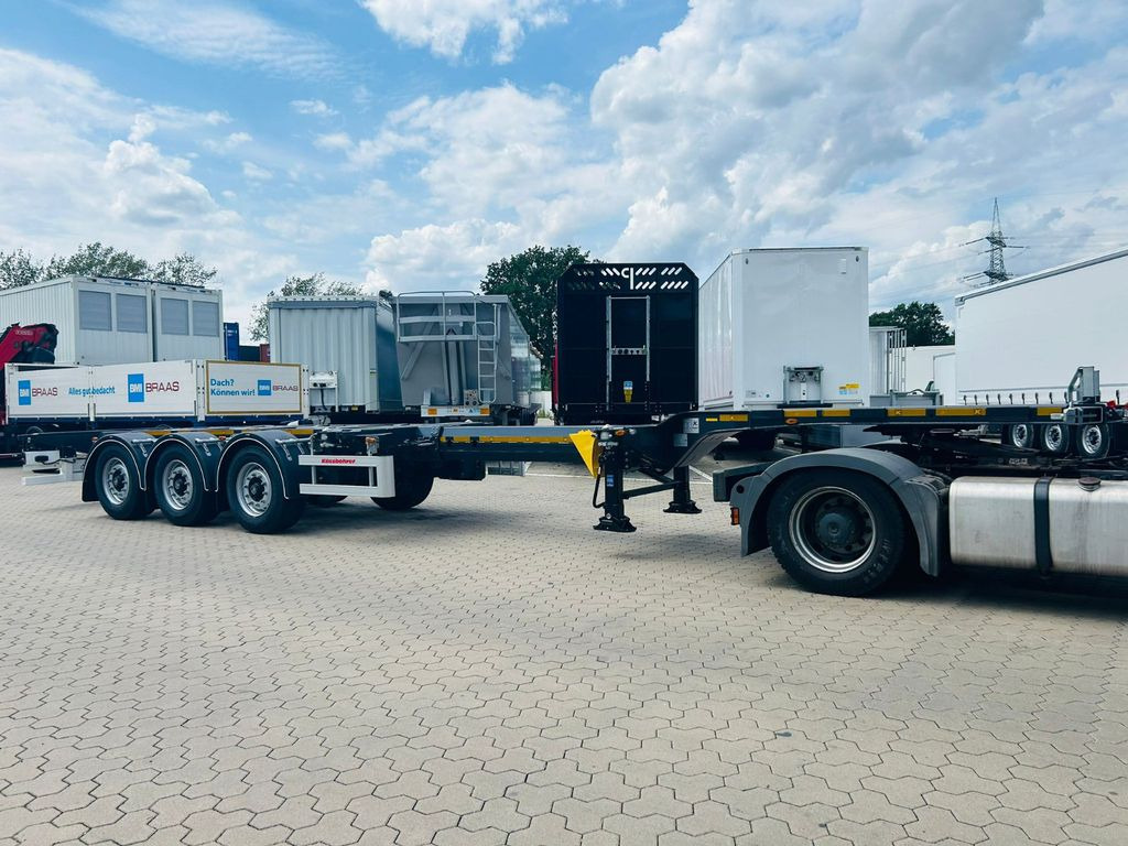 Kässbohrer K.SHG Multi Containerchassis ausziehbar - Containertransporter/ Wissellaadbak oplegger: afbeelding 3 Kässbohrer K.SHG Multi Containerchassis ausziehbar - Containertransporter/ Wissellaadbak oplegger: afbeelding 3