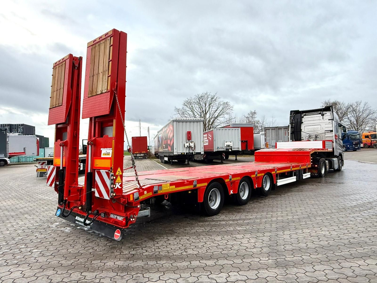 Kässbohrer K.SLS 3 / 0N 18/30 Tieflader mit hydr. Rampen - Dieplader oplegger: afbeelding 2 Kässbohrer K.SLS 3 / 0N 18/30 Tieflader mit hydr. Rampen - Dieplader oplegger: afbeelding 2