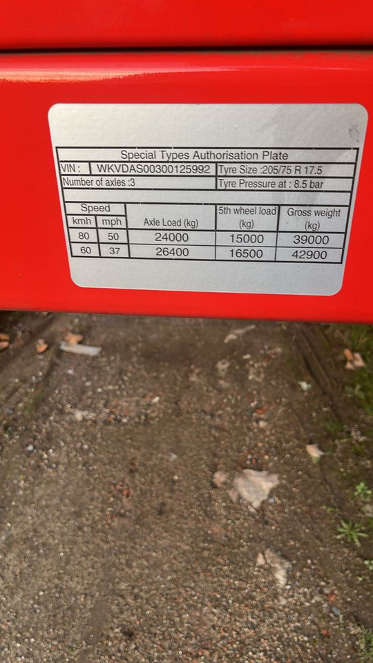 Kässbohrer KSLA RJ Mega Jumbo Tieflader tele Wie Neu - Dieplader oplegger: afbeelding 4 Kässbohrer KSLA RJ Mega Jumbo Tieflader tele Wie Neu - Dieplader oplegger: afbeelding 4