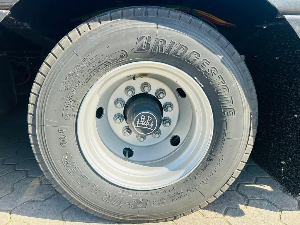 Nieuw Open bak met boorden oplegger Kässbohrer Mega Tele HD Plattform Auflieger mit Radmulden Kässbohrer Mega Tele HD Plattform Auflieger mit Radmulden: afbeelding 15 Nieuw Open bak met boorden oplegger Kässbohrer Mega Tele HD Plattform Auflieger mit Radmulden Kässbohrer Mega Tele HD Plattform Auflieger mit Radmulden: afbeelding 15