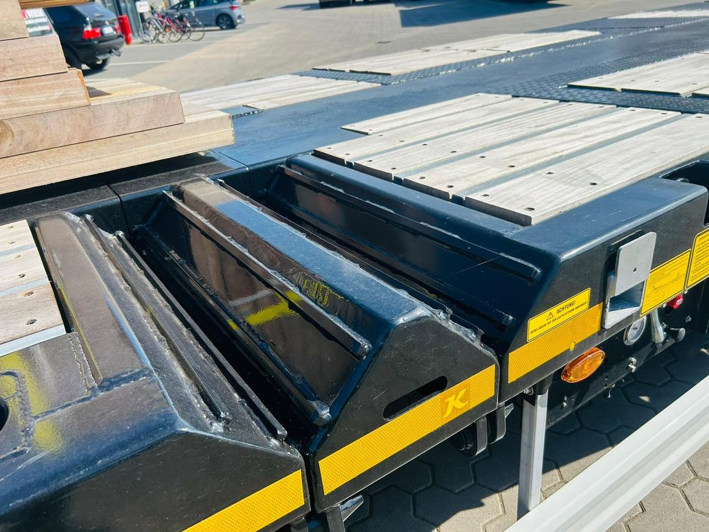 Nieuw Open bak met boorden oplegger Kässbohrer Mega Tele HD Plattform Auflieger mit Radmulden Kässbohrer Mega Tele HD Plattform Auflieger mit Radmulden: afbeelding 11 Nieuw Open bak met boorden oplegger Kässbohrer Mega Tele HD Plattform Auflieger mit Radmulden Kässbohrer Mega Tele HD Plattform Auflieger mit Radmulden: afbeelding 11