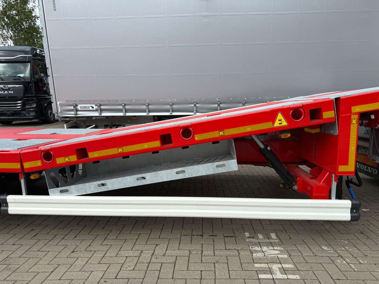 Kässbohrer SLS.HS Tieflader mit hydr. Schwanenhals - Dieplader oplegger: afbeelding 3 Kässbohrer SLS.HS Tieflader mit hydr. Schwanenhals - Dieplader oplegger: afbeelding 3