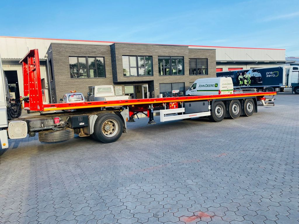 Kässbohrer SPS Maxima Schwerlast Plattform Auflieger - Open bak met boorden oplegger: afbeelding 1 Kässbohrer SPS Maxima Schwerlast Plattform Auflieger - Open bak met boorden oplegger: afbeelding 1