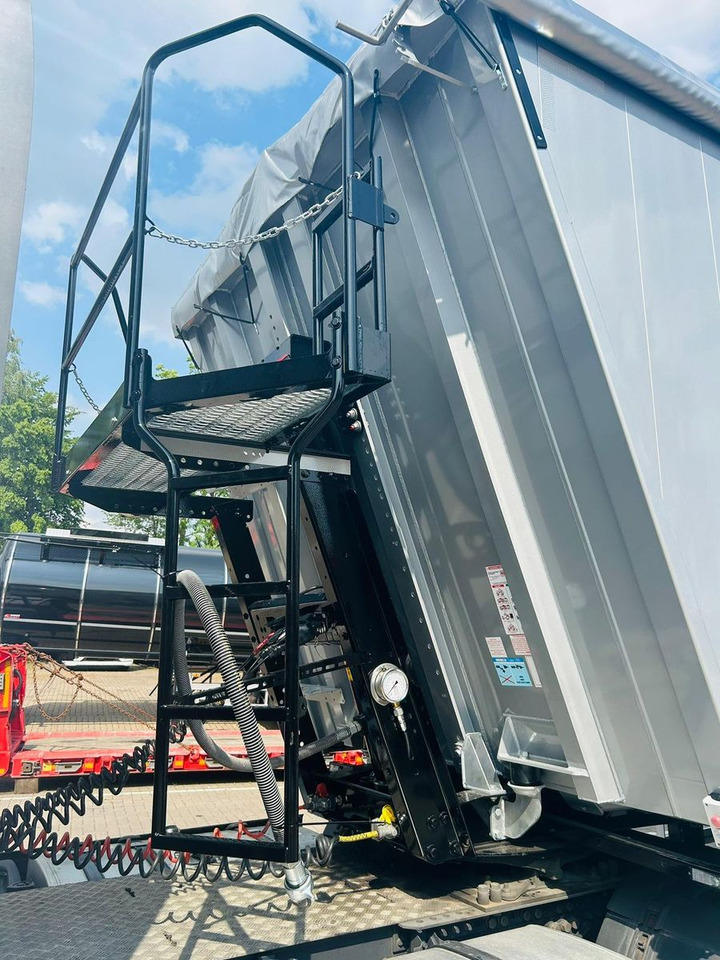 Kempf SKM 36/3 AK 3-Achs Alu Sattelkipper 50m³ - Kipper oplegger: afbeelding 5 Kempf SKM 36/3 AK 3-Achs Alu Sattelkipper 50m³ - Kipper oplegger: afbeelding 5