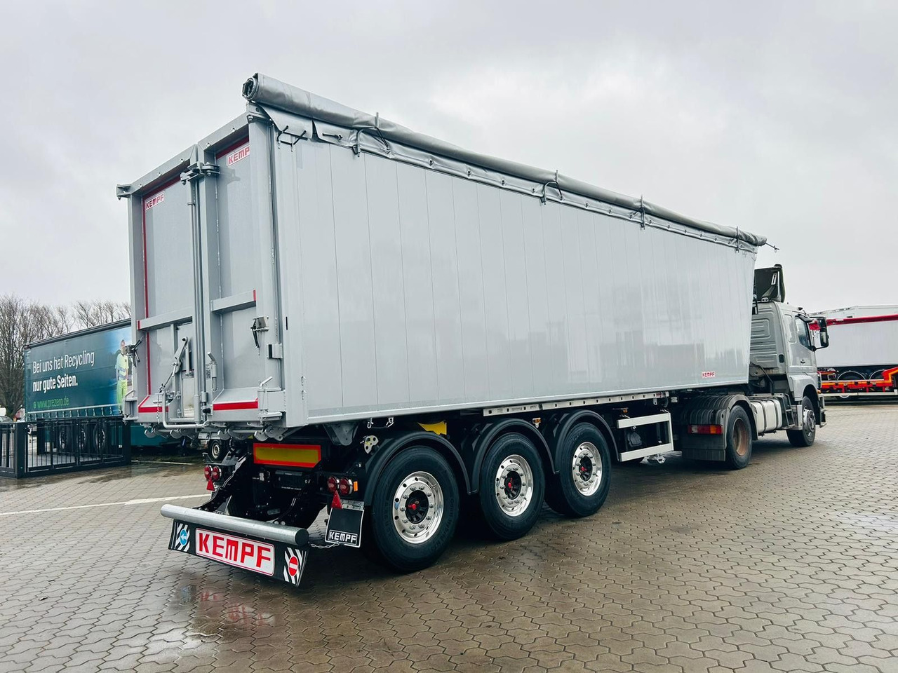 Kempf SKM 36/3 AK Alu Kipper 55 m³ Waschgerät - Kipper oplegger: afbeelding 2 Kempf SKM 36/3 AK Alu Kipper 55 m³ Waschgerät - Kipper oplegger: afbeelding 2