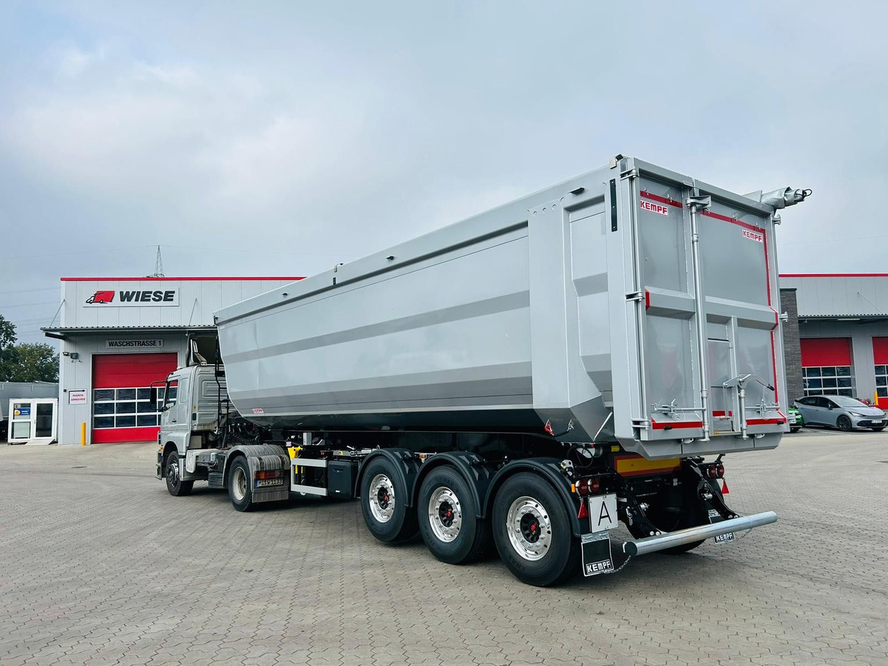 Kempf SKM 36/3 SR-Membran Stahl Halbrundmulde 50m³ - Kipper oplegger: afbeelding 1 Kempf SKM 36/3 SR-Membran Stahl Halbrundmulde 50m³ - Kipper oplegger: afbeelding 1