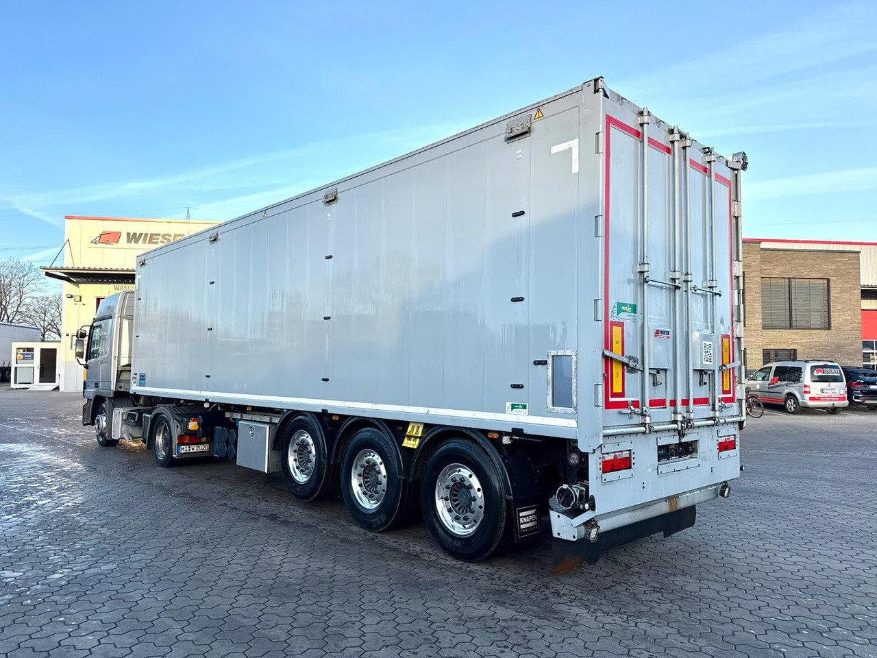 Knapen K200 Schubboden 61m³ mit Zellenradschleuse Agrar - Schuifvloer oplegger: afbeelding 3 Knapen K200 Schubboden 61m³ mit Zellenradschleuse Agrar - Schuifvloer oplegger: afbeelding 3