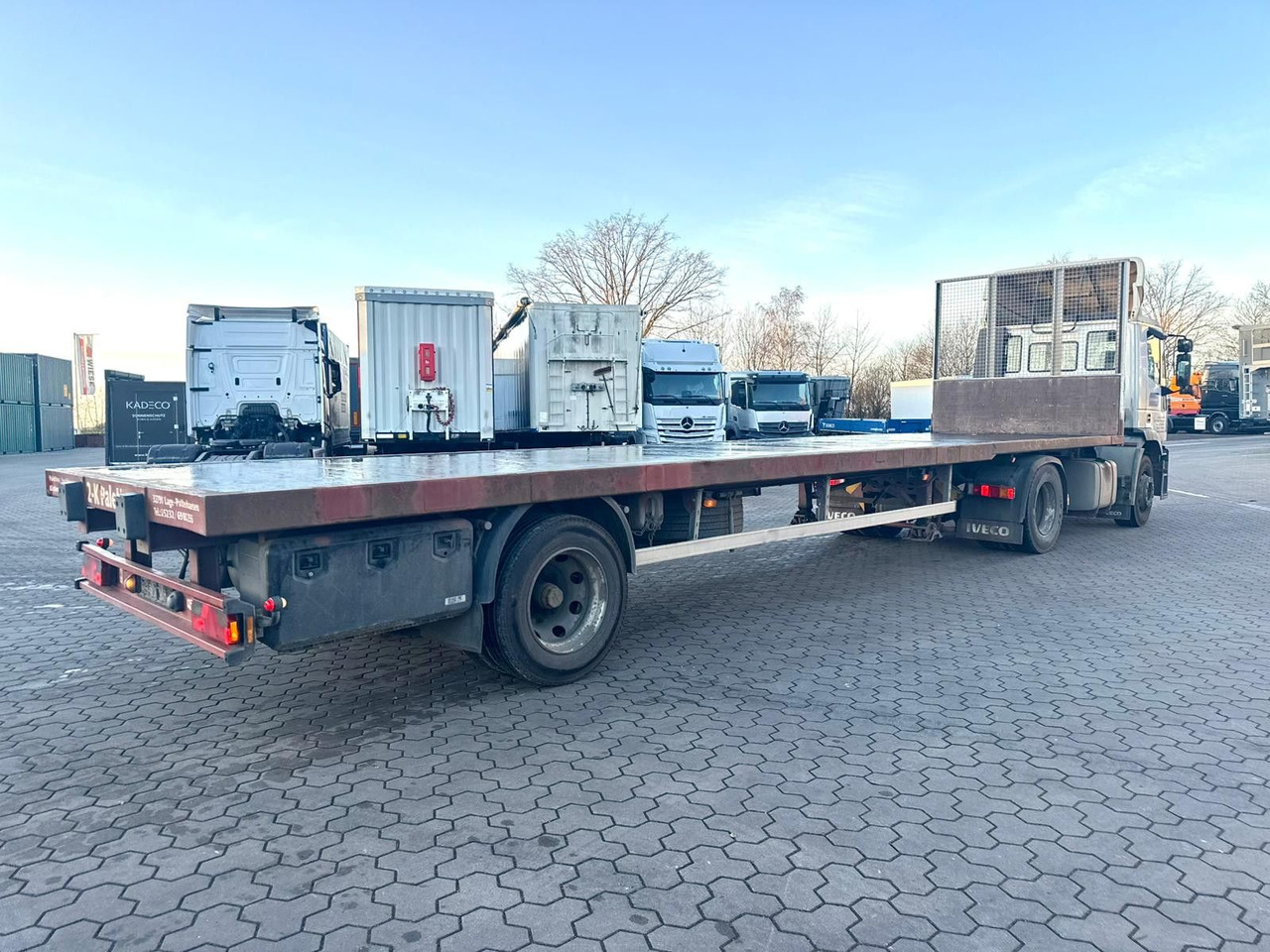 Koester 1-Achs Plattform Auflieger - Open bak met boorden oplegger: afbeelding 4 Koester 1-Achs Plattform Auflieger - Open bak met boorden oplegger: afbeelding 4