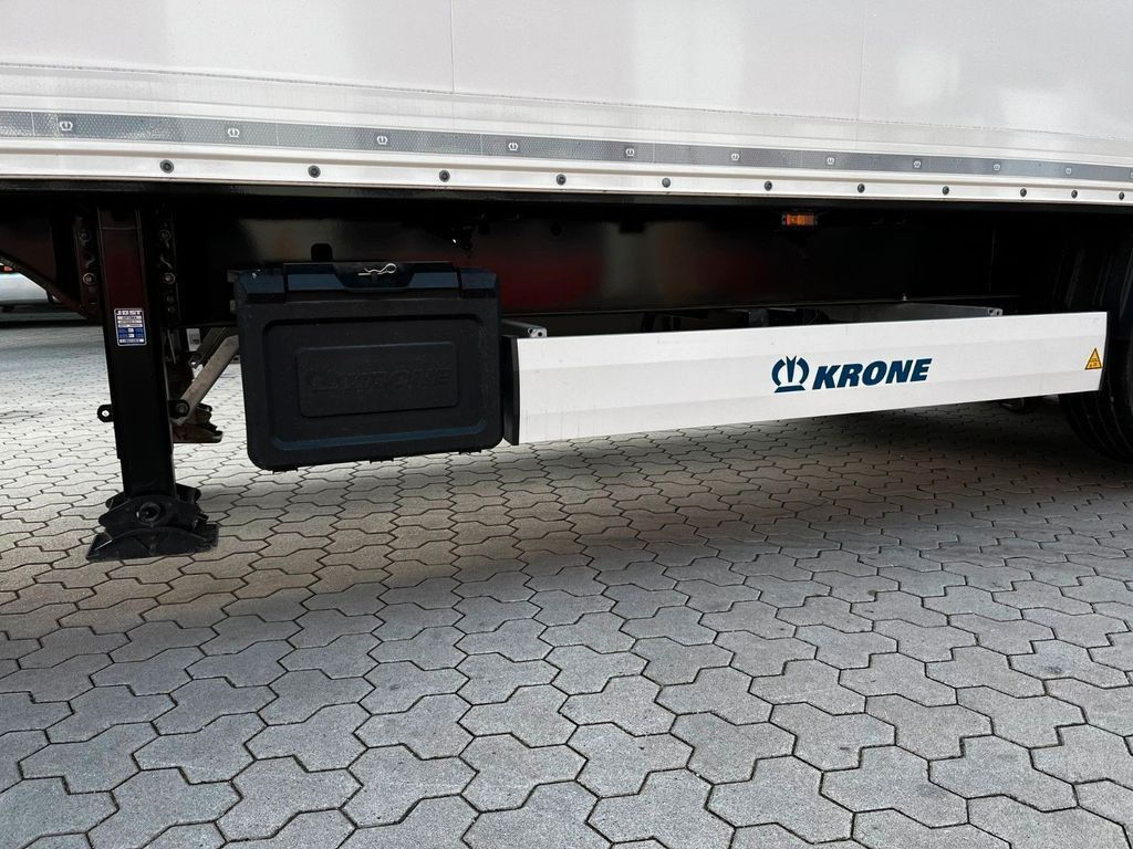 Krone Koffer mit Ladebordwand 2.000 kg Top Klappe - Gesloten oplegger: afbeelding 5 Krone Koffer mit Ladebordwand 2.000 kg Top Klappe - Gesloten oplegger: afbeelding 5