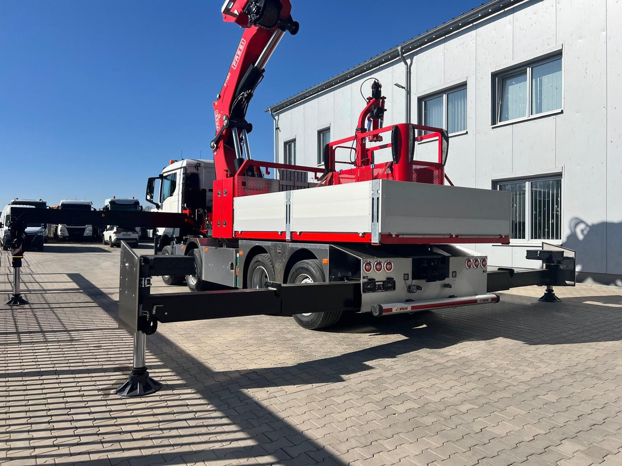 MAN 8x4 mit F1150RA.2.28 L616 Winde, 2.per. Korb - Kraanwagen: afbeelding 3 MAN 8x4 mit F1150RA.2.28 L616 Winde, 2.per. Korb - Kraanwagen: afbeelding 3